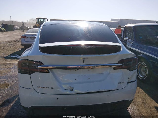 44669912 :رقم المزاد ، 5YJXCAE20HF075459 vin ، 2017 Tesla Model X 100d/75d/90d مزاد بيع