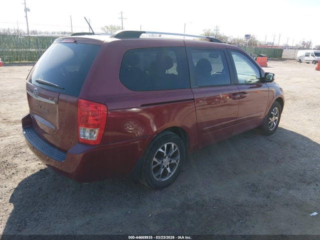 KIA SEDONA LX 2014 KNDMG4C77E6586603 Image 4