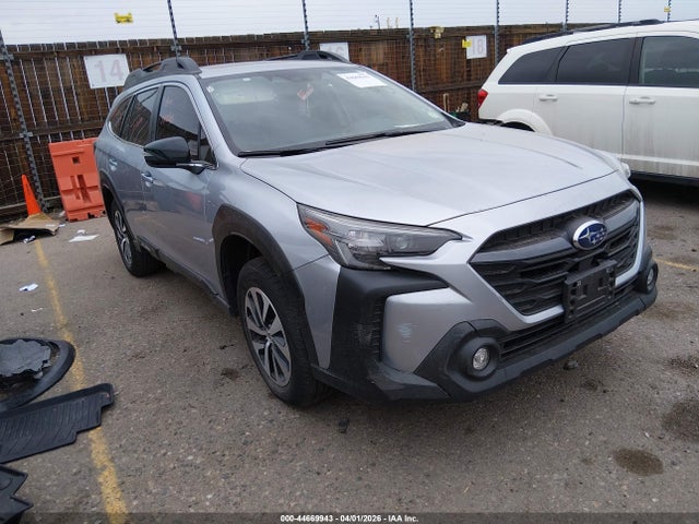 44669943 :رقم المزاد ، 4S4BTAFC8P3160476 vin ، 2023 Subaru Outback Premium مزاد بيع