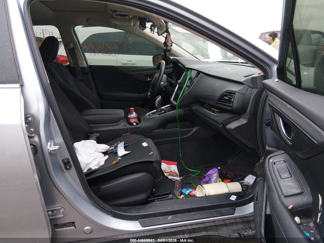44669943 :رقم المزاد ، 4S4BTAFC8P3160476 vin ، 2023 Subaru Outback Premium مزاد بيع