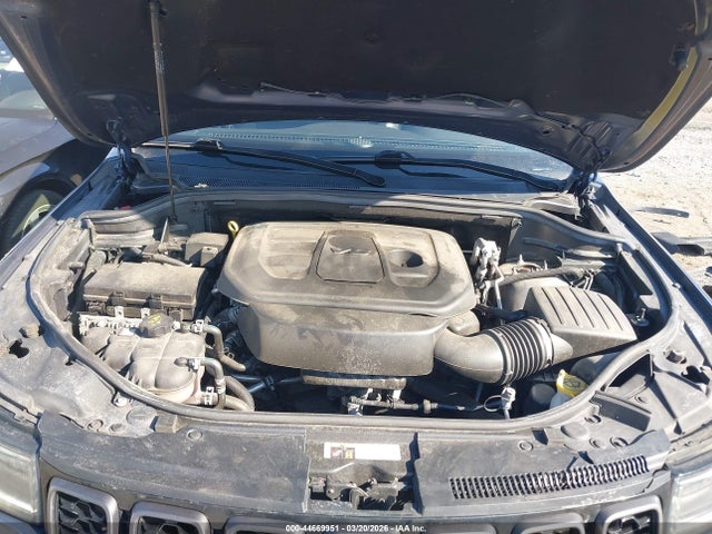 44669951 :رقم المزاد ، 1C4RJFBG3MC560245 vin ، 2021 Jeep Grand Cherokee 80th Anniversary 4x4 مزاد بيع