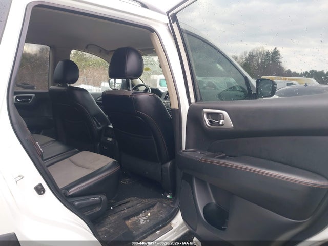 Nissan Pathfinder Sv 2019 5N1DR2MM8KC649137 Image 8