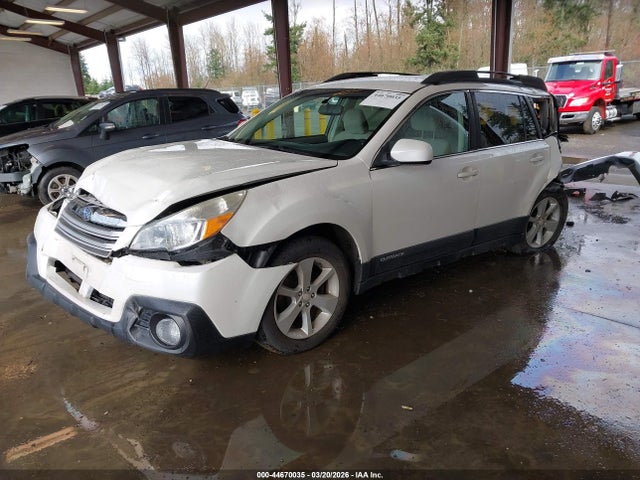 2014 Subaru Outback 2.5i Premium მანქანა იყიდება აუქციონზე, vin: 4S4BRBCC9E3264920, აუქციონის ნომერი: 44670035