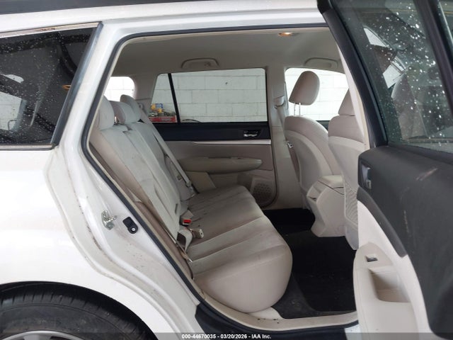 2014 Subaru Outback 2.5i Premium მანქანა იყიდება აუქციონზე, vin: 4S4BRBCC9E3264920, აუქციონის ნომერი: 44670035