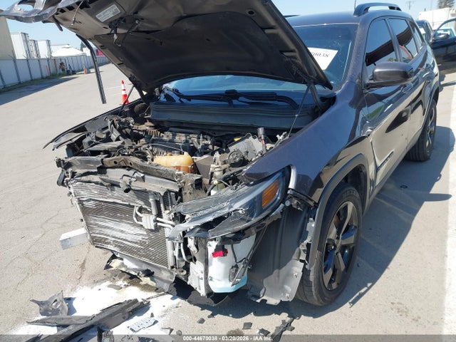 1C4PJLLBXMD112622 Jeep Cherokee Altitude Fwd