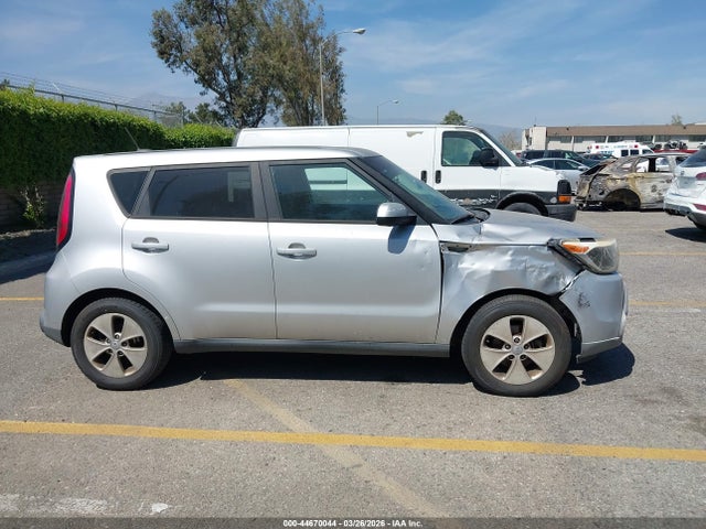 KNDJN2A2XG7843027 KIA Soul