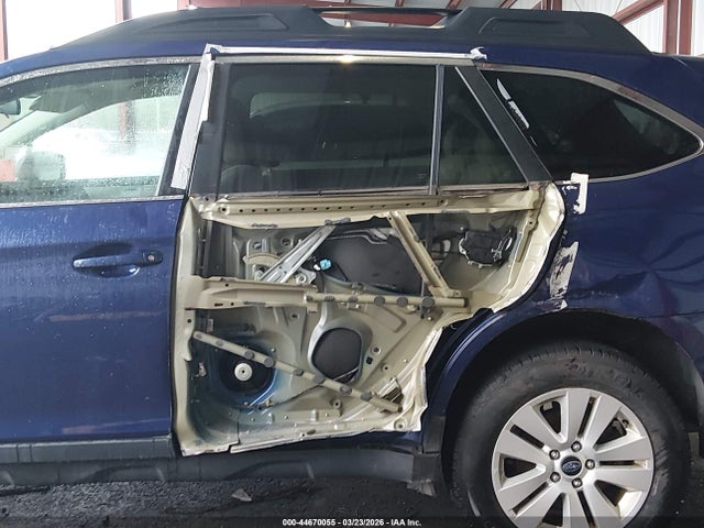 Продажа на аукционе авто 2015 Subaru Outback 2.5i Premium, vin: 4S4BSAFC7F3236710, номер лота: 44670055
