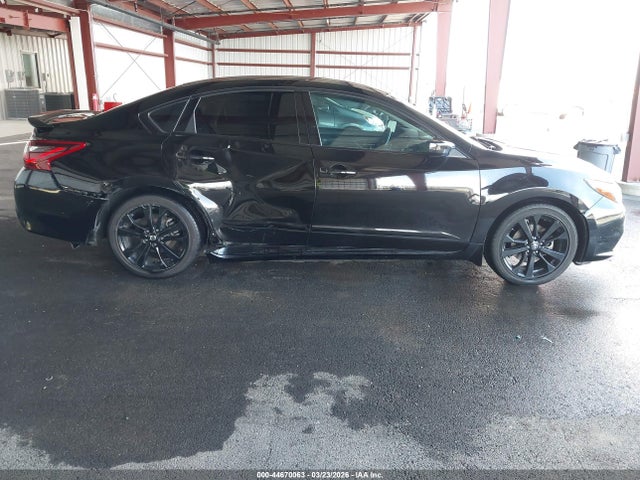 1N4AL3AP8HC212430 Nissan Altima 2.5 Sr