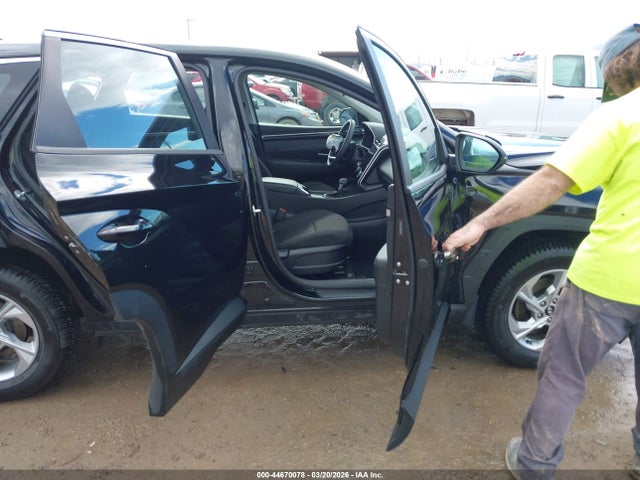 Продаж на аукціоні авто 2022 Hyundai Tucson Se, vin: 5NMJACAE1NH067047, номер лоту: 44670078