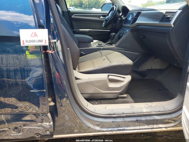 Продаж на аукціоні авто 2021 Volkswagen Atlas 3.6l V6 Se W/technology, vin: 1V2HR2CA5MC552685, номер лоту: 44670098
