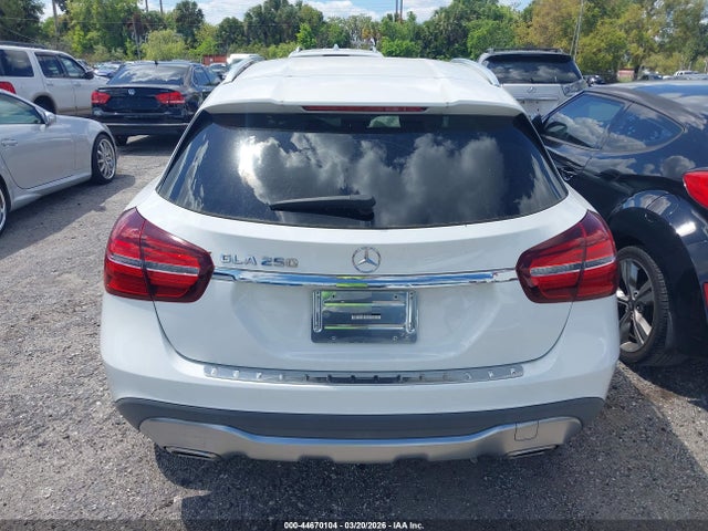 Aukcja sprzedaży 2020 Mercedes-benz Gla 250, vin: W1NTG4EB6LU030863, numer aukcji: 44670104