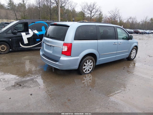 2016 Chrysler Town & Country Touring მანქანა იყიდება აუქციონზე, vin: 2C4RC1BG1GR239720, აუქციონის ნომერი: 44670124