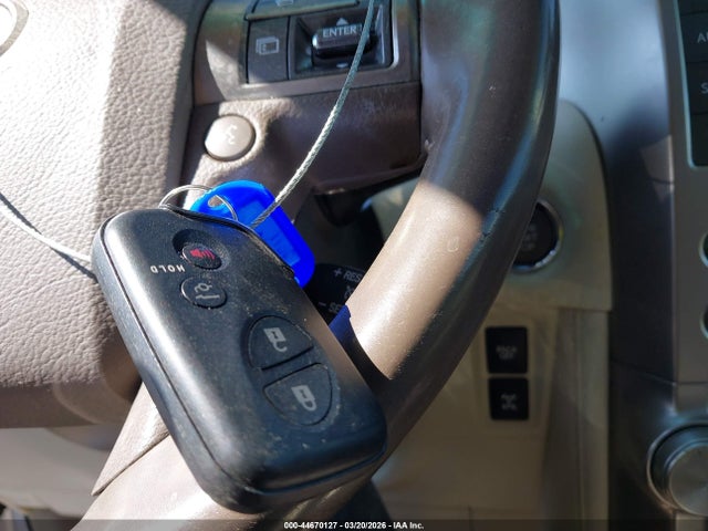 2011 Lexus Gx 460 მანქანა იყიდება აუქციონზე, vin: JTJBM7FX8B5018632, აუქციონის ნომერი: 44670127