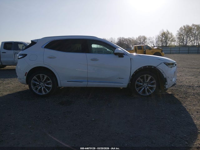44670129 :رقم المزاد ، LRBFZRR42ND020632 vin ، 2022 Buick Envision Fwd Avenir مزاد بيع