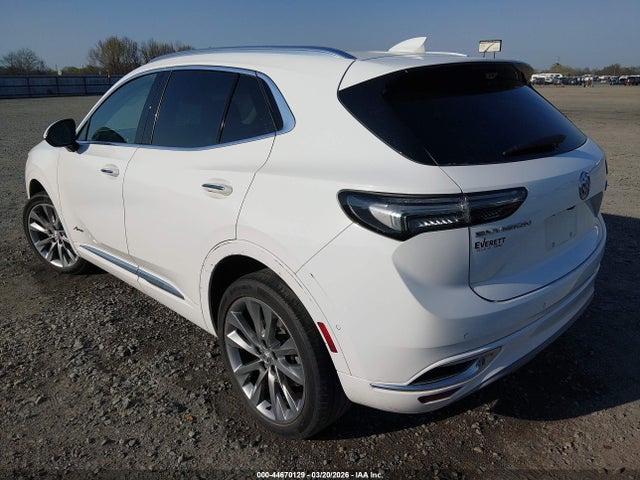 44670129 :رقم المزاد ، LRBFZRR42ND020632 vin ، 2022 Buick Envision Fwd Avenir مزاد بيع