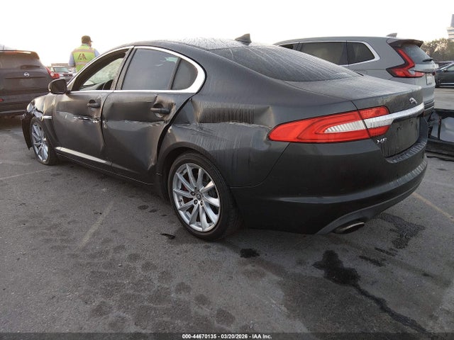 44670135 :رقم المزاد ، SAJWA0ES3DPS63907 vin ، 2013 Jaguar Xf I4 T مزاد بيع