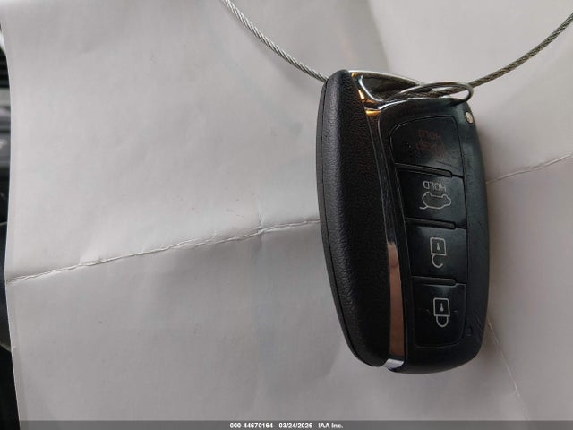 2015 Hyundai Santa Fe Sport 2.4l მანქანა იყიდება აუქციონზე, vin: 5XYZU3LB4FG298744, აუქციონის ნომერი: 44670164