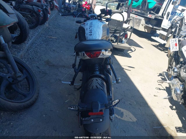 Triumph Motorcycle Trident 660 2025 SMTL10UL6STBV9268 Image 6