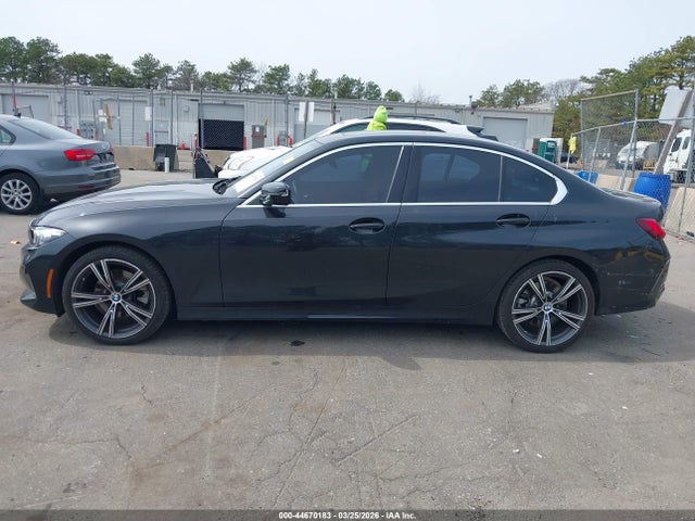 44670183 :رقم المزاد ، 3MW89FF09R8D95234 vin ، 2024 Bmw 330i Xdrive مزاد بيع