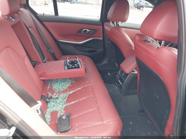 44670183 :رقم المزاد ، 3MW89FF09R8D95234 vin ، 2024 Bmw 330i Xdrive مزاد بيع