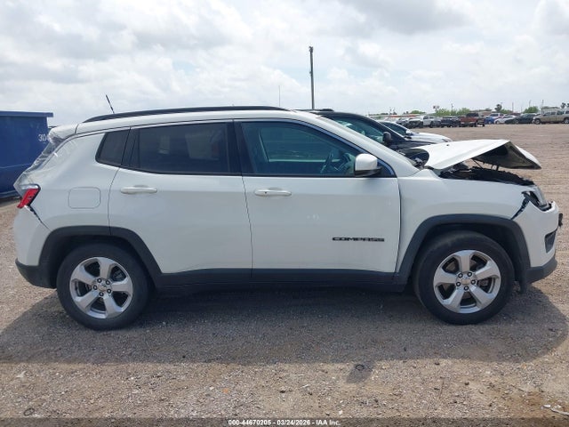 Продажа на аукционе авто 2018 Jeep Compass Latitude Fwd, vin: 3C4NJCBB8JT139817, номер лота: 44670205