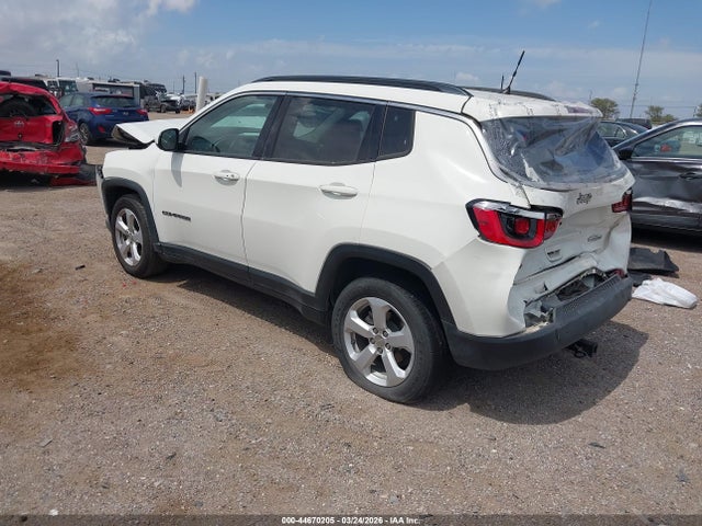 Продажа на аукционе авто 2018 Jeep Compass Latitude Fwd, vin: 3C4NJCBB8JT139817, номер лота: 44670205