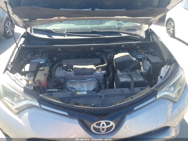 44670215 :رقم المزاد ، 2T3WFREV6GW307664 vin ، 2016 Toyota Rav4 Xle مزاد بيع