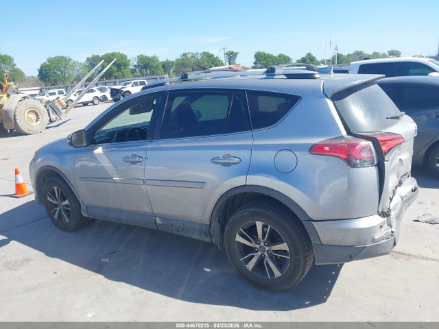44670215 :رقم المزاد ، 2T3WFREV6GW307664 vin ، 2016 Toyota Rav4 Xle مزاد بيع