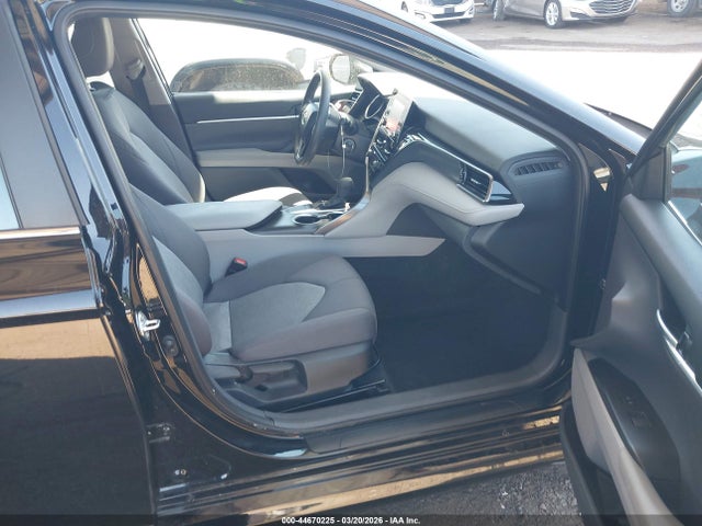 4T1C11AK6PU145638 Toyota CAMRY LE