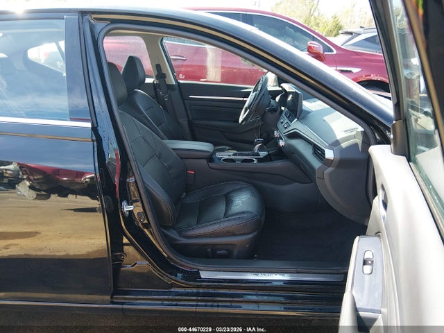 2023 Nissan Altima Sl Fwd მანქანა იყიდება აუქციონზე, vin: 1N4BL4EV4PN421251, აუქციონის ნომერი: 44670229