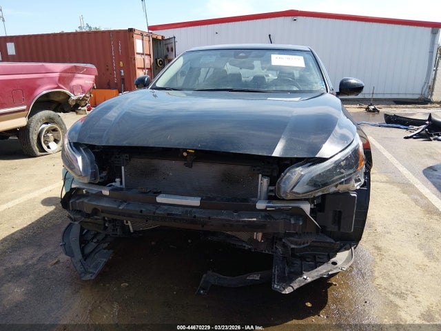 2023 Nissan Altima Sl Fwd მანქანა იყიდება აუქციონზე, vin: 1N4BL4EV4PN421251, აუქციონის ნომერი: 44670229