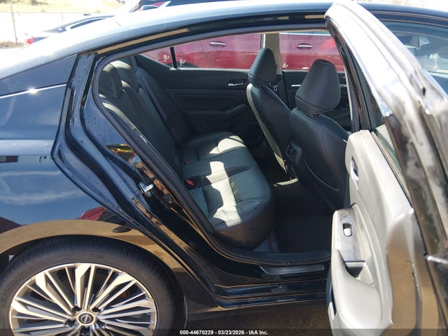 2023 Nissan Altima Sl Fwd მანქანა იყიდება აუქციონზე, vin: 1N4BL4EV4PN421251, აუქციონის ნომერი: 44670229
