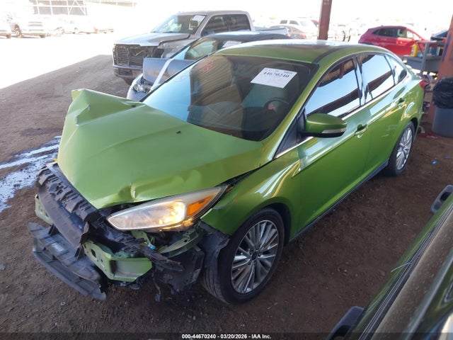 Ford Focus Titanium 2018 1FADP3J26JL314711 Image 2