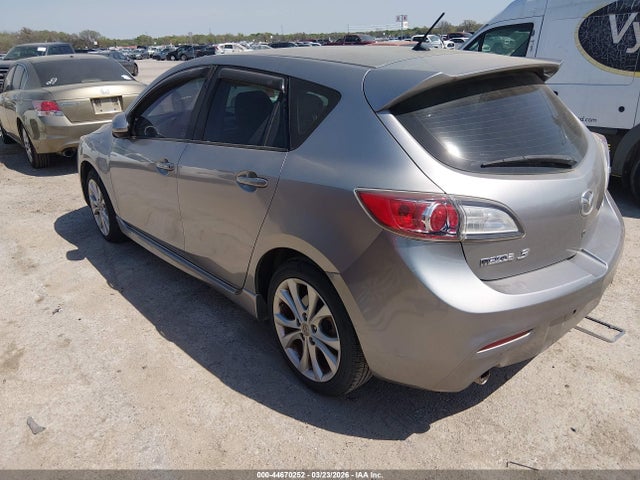 2011 MAZDA MAZDA3 JM1BL1K52B1389137 Photo 2
