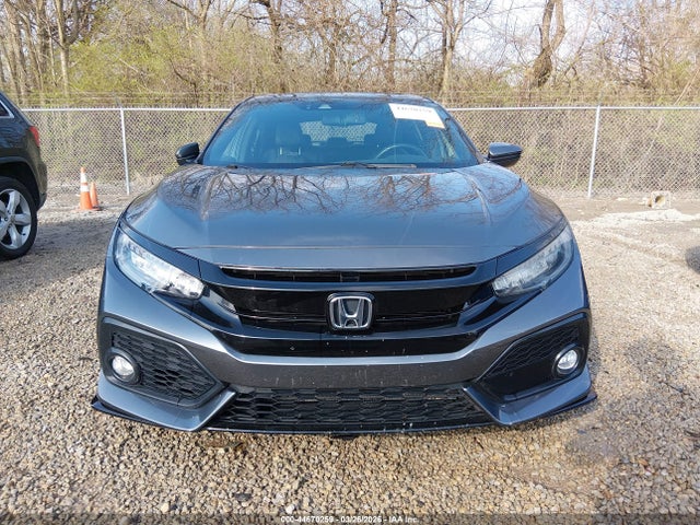 44670259 :رقم المزاد ، SHHFK7H95JU216539 vin ، 2018 Honda Civic Sport Touring مزاد بيع