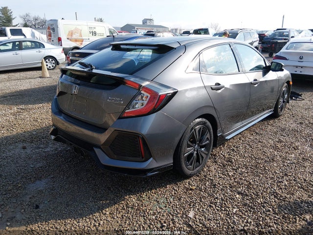 44670259 :رقم المزاد ، SHHFK7H95JU216539 vin ، 2018 Honda Civic Sport Touring مزاد بيع