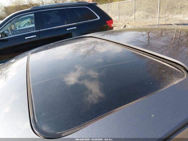 44670259 :رقم المزاد ، SHHFK7H95JU216539 vin ، 2018 Honda Civic Sport Touring مزاد بيع