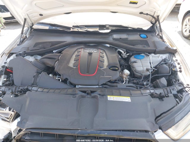 44670292 :رقم المزاد ، WAUFFAFCXJN103766 vin ، 2018 Audi S6 4.0t Premium Plus مزاد بيع