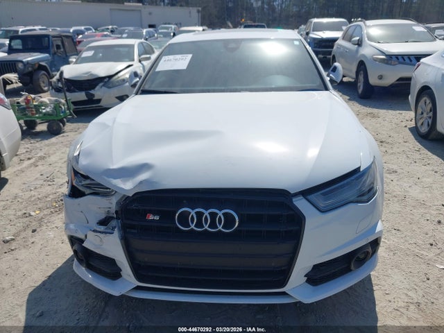 44670292 :رقم المزاد ، WAUFFAFCXJN103766 vin ، 2018 Audi S6 4.0t Premium Plus مزاد بيع