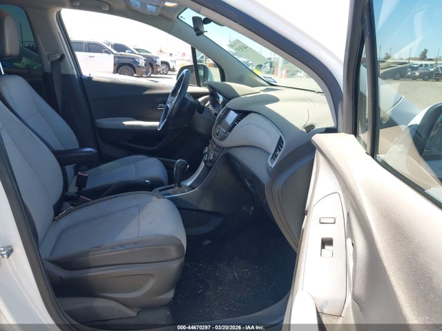 44670297 :رقم المزاد ، KL7CJLSM2NB514663 vin ، 2022 Chevrolet Trax Fwd Lt مزاد بيع