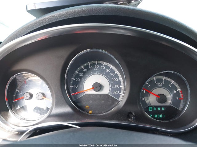 44670303 :رقم المزاد ، 1C3CCBAB5CN291865 vin ، 2012 Chrysler 200 Lx مزاد بيع
