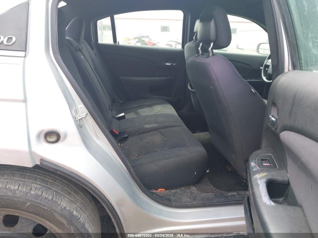 44670303 :رقم المزاد ، 1C3CCBAB5CN291865 vin ، 2012 Chrysler 200 Lx مزاد بيع