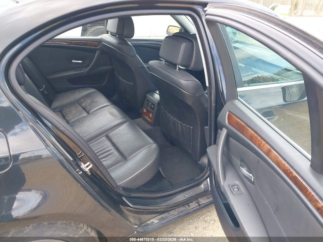 44670315 :رقم المزاد ، WBANU53508C111153 vin ، 2008 Bmw 528i مزاد بيع
