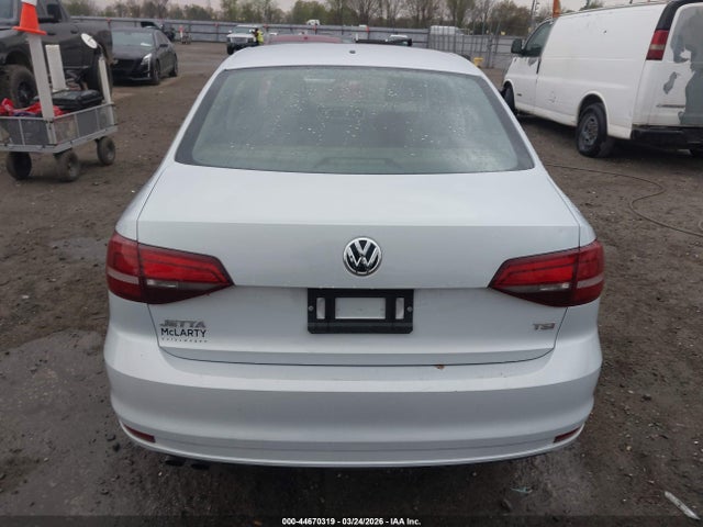 Продаж на аукціоні авто 2017 Volkswagen Jetta 1.4t S, vin: 3VW2B7AJ7HM394234, номер лоту: 44670319