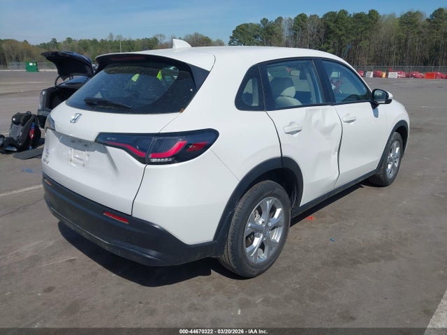 Продажа на аукционе авто 2025 Honda Hr-v 2wd Lx, vin: 3CZRZ1H3XSM740280, номер лота: 44670322