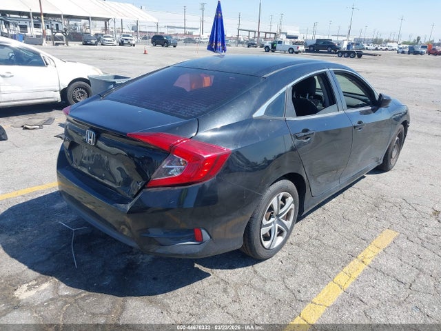 Honda Civic Lx 2017 2HGFC2F53HH576707 Image 4