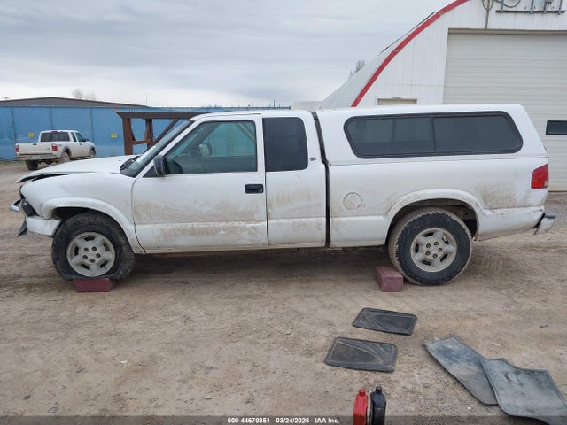 2003 Chevrolet S-10 Ls მანქანა იყიდება აუქციონზე, vin: 1GCDT19X238120760, აუქციონის ნომერი: 44670351