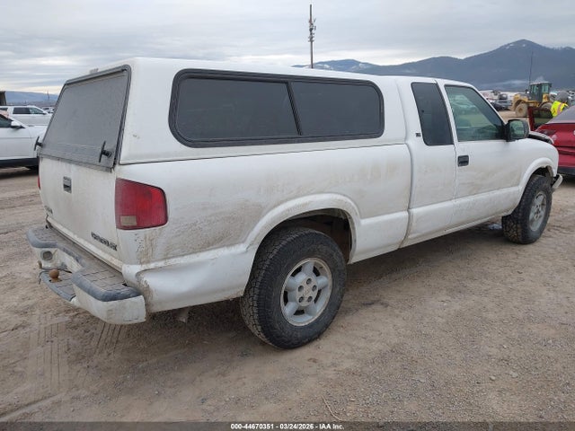 2003 Chevrolet S-10 Ls მანქანა იყიდება აუქციონზე, vin: 1GCDT19X238120760, აუქციონის ნომერი: 44670351