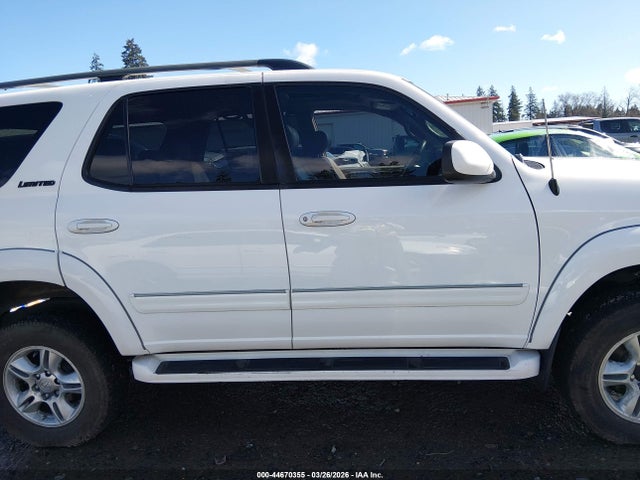 Aukcja sprzedaży 2004 Toyota Sequoia Limited V8, vin: 5TDBT48AX4S211908, numer aukcji: 44670355