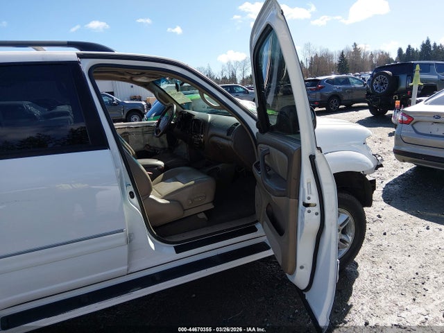 Aukcja sprzedaży 2004 Toyota Sequoia Limited V8, vin: 5TDBT48AX4S211908, numer aukcji: 44670355